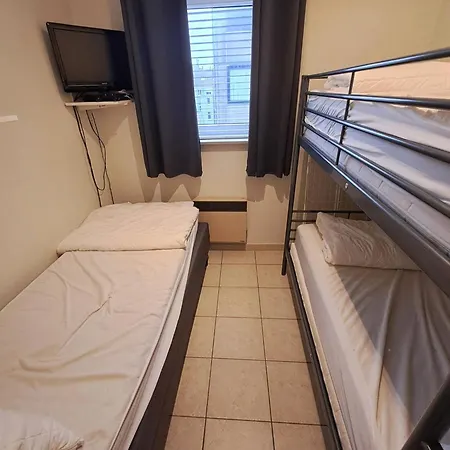 Appartement 2-bedroom In The Center Of T40