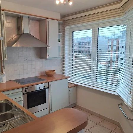 2-bedroom In The Center Of T40 *